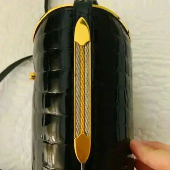 Vtg Finesse La Model Genuine Black Crocodile Alligator Hard case Satchel… - Picture 6 of 12